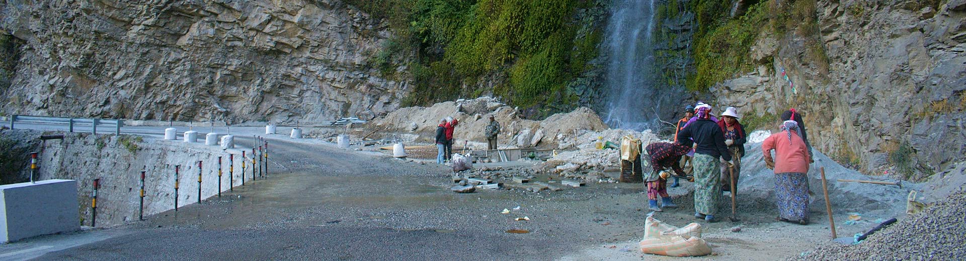 Landslide Risk Mapping Database And Mobile App For Bhutan Banner –